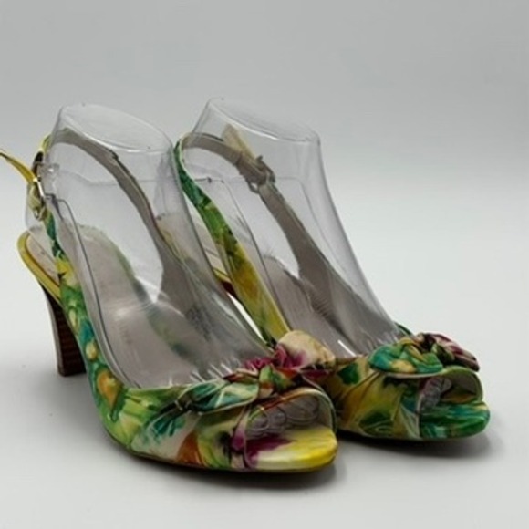 Etienne Aigner Shoes - Etienne Aigner Darla Slingback Heels Womens 7.5M Floral Peep Toe Bow Good Green